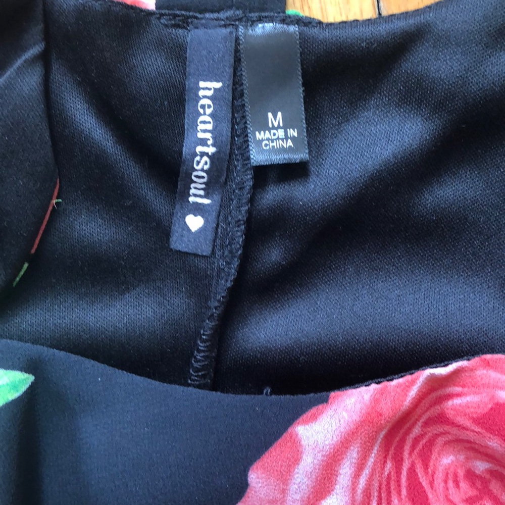 Dress - Picture 5 of 5